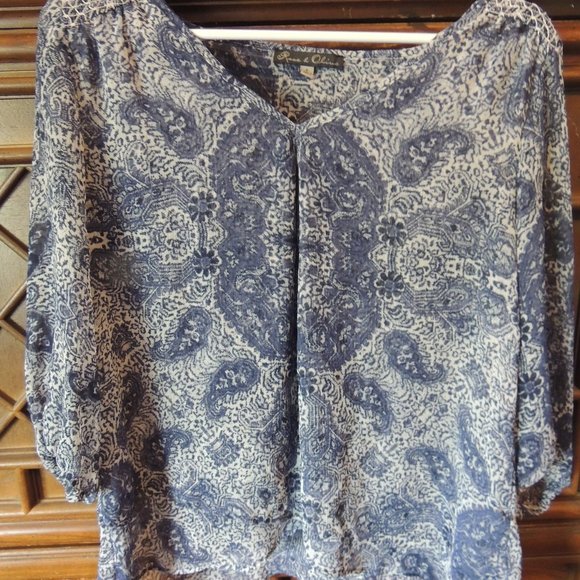 Flowey Top - Picture 1 of 1